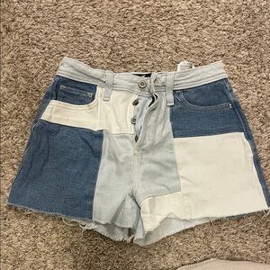 Hollister Blue and White Jean Shorts size 26